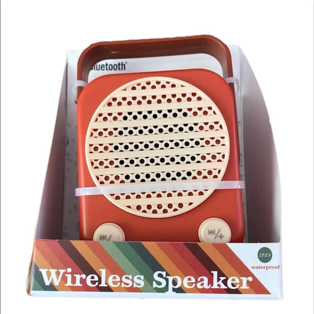 TARGET RETRO WIRELESS BLUETOOTH SPEAKER